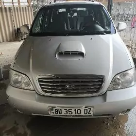 Kia Carnival 2002
