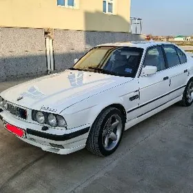 BMW 525 1990