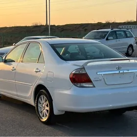 Toyota Camry 2005