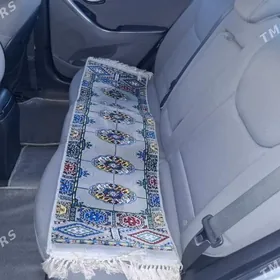 Hyundai Elantra 2011