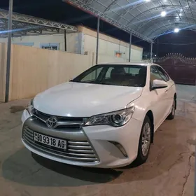 Toyota Camry 2016