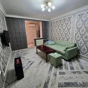 Продаётся 1 мкр 1 ком