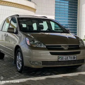 Toyota Sienna 2005