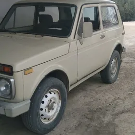 Lada Niva 1981