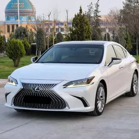 Lexus ES 350 2020