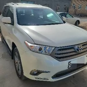 Toyota Highlander 2012