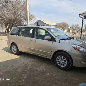 Toyota Sienna 2006