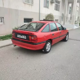 Opel Vectra 1992