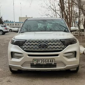 Ford Explorer 2023