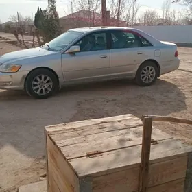 Toyota Avalon 2003