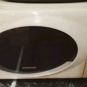 Микроволновка Samsung