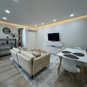 2мкр. 2 в 3 комнаты 55м²