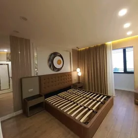 Гаудан В 2 ком 4 этаж люкс