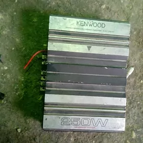 usilitel kenwood aparatura