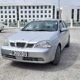 Daewoo Lacetti 2003