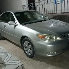Toyota Camry 2003