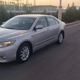 Toyota Camry 2010