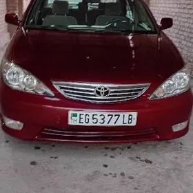 Toyota Camry 2005