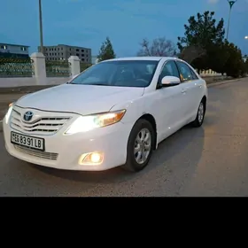 Toyota Camry 2010