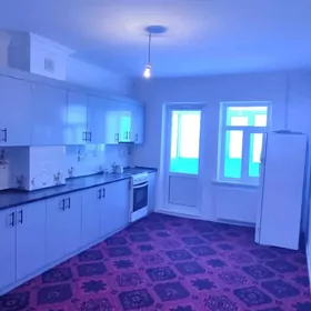 Элитка 4 ком. 2 этаж.