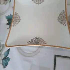 madonna Çaynik tarelkalar