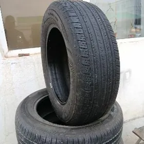Колёса  215 /65/17  Goodyear