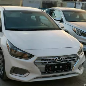 Hyundai Accent 2021
