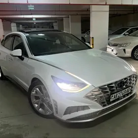 Hyundai Sonata 2021
