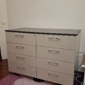 Komod 8 ящиков Комод