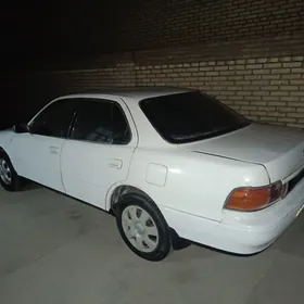 Toyota Camry 1992