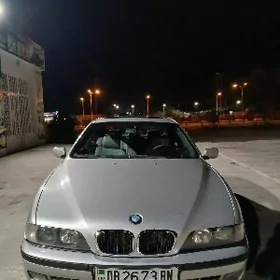 BMW E39 2002