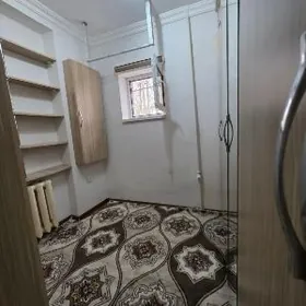 4мкр. 2в3ком. 1эт. +огород