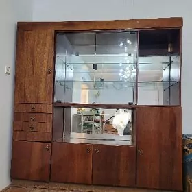 Трюмо ,Сервант, Буфет