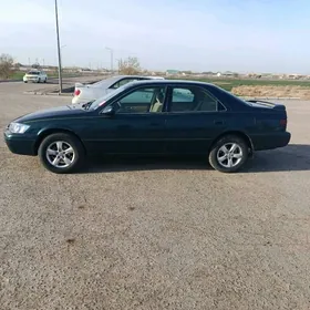 Toyota Camry 1997