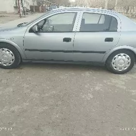 Opel Astra 2003