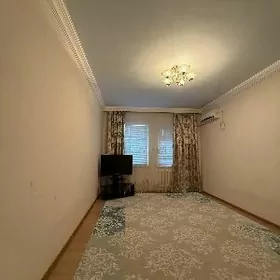 Eýesinden 3 Kom. Parahat 5,