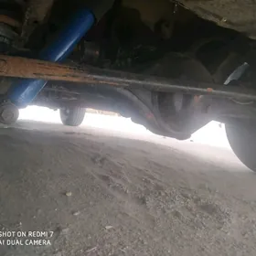 6 a dakylan haýs mos