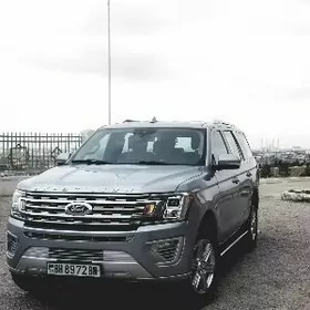 Ford Expedition 2021