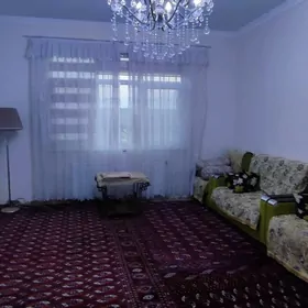 Мир 8 Полуэлитка 2 комнатная