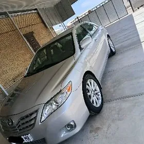 Toyota Camry 2010