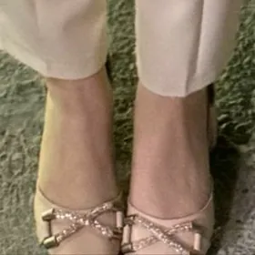 бежевый туфли