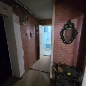 30 мкр 2 ком 56м2 СРОЧНО️️️