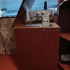швейная машинка