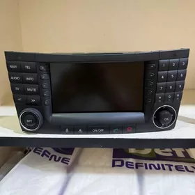 Mersedes W211 magnitafon