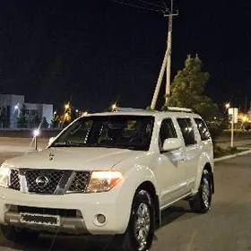 Nissan Pathfinder Armada 2006