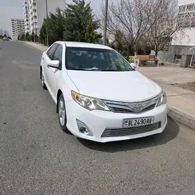 Toyota Camry 2012