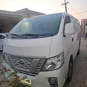 Nissan Urvan 2020