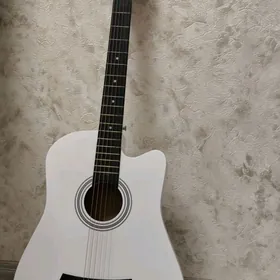 Гитара акустическая