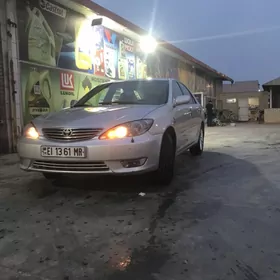 Toyota Camry 2003