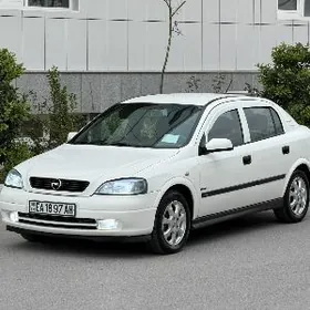 Opel Astra 1998